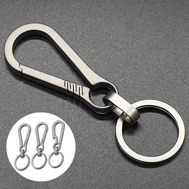 Titanium Buckles EDC Outdoor Tool Titanium Alloy Keychain Tiranium Buckle Key Ring Car Accessories Keychain Pendant Gift for Man