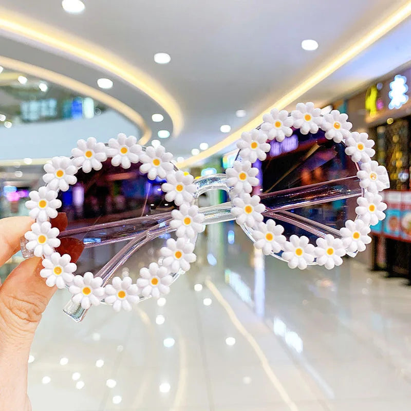 2022 New Girl Boys Cute Sunglasses Flower Outdoor Children Lovely Vintage Sunglasses UV400 Classic Toddler Kids Shades