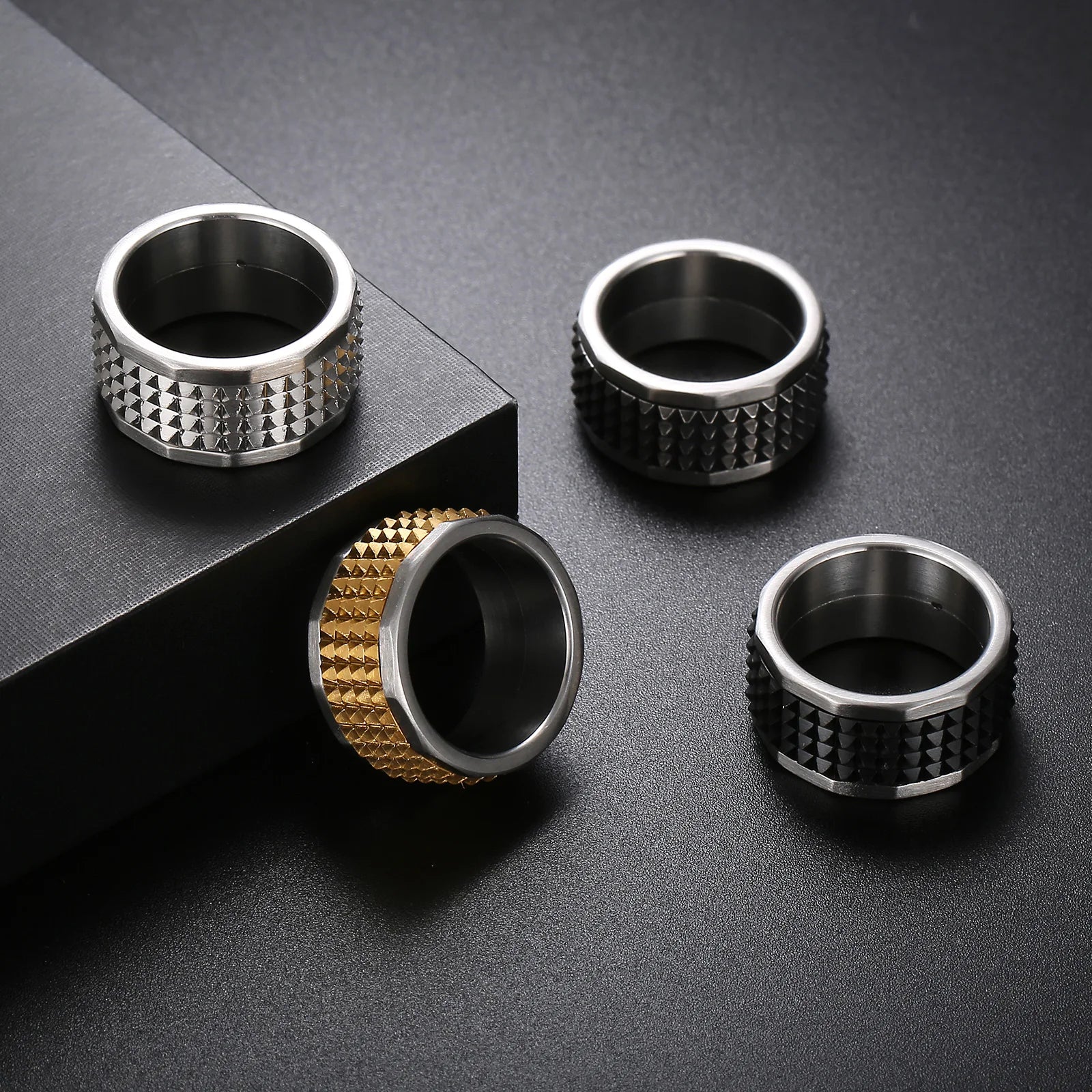 Fongten 12mm Rivet Pyramid Rings For Women Men Stainless Steel Hip Hop Anillos Hombres Classic Charm Ring Jewelry Christmas Gift