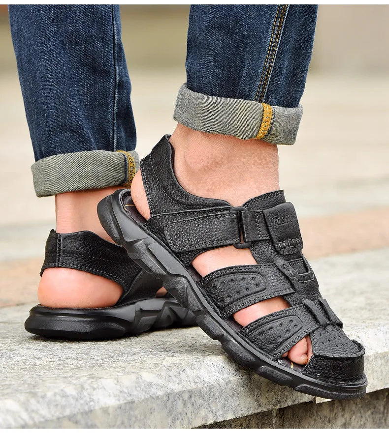 Genuine Leather Casual Shoes For Men High Quality Classic Men Sandals Summer Outdoor Walking Men Sneakers Breathable Men Sandals