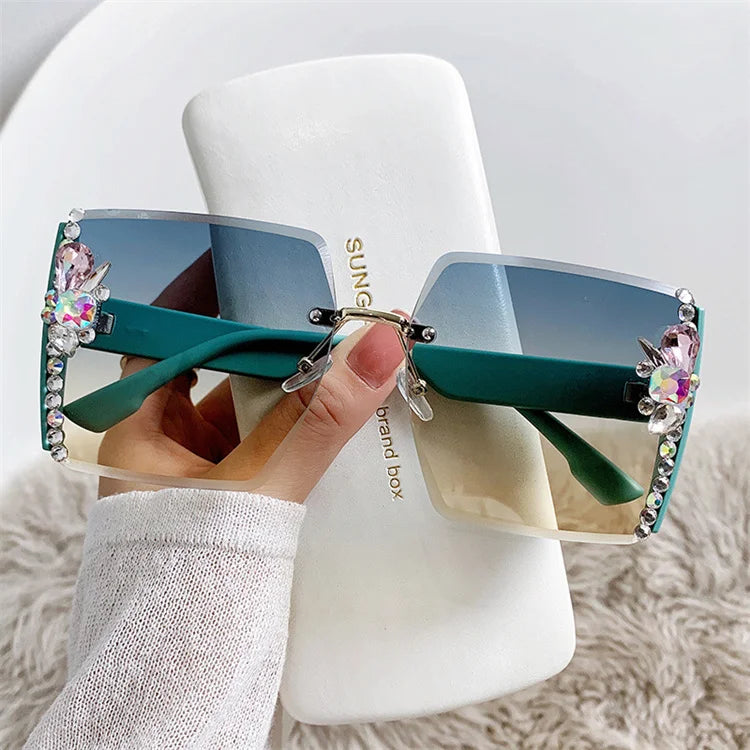 2024 Luxury Vintage Sunglasses Branded Custom logo Eyewear Shades Oversized Female Rimless Square Diamond Ladies Sunglasses