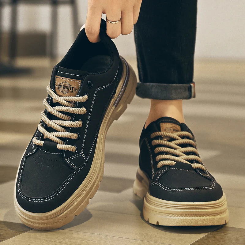 Men Leather Casual Shoes Outdoor Thick Sole Men Work Boots Comfortable Walking Sports Shoes for Men Designer Anti-Slip Men Shoes