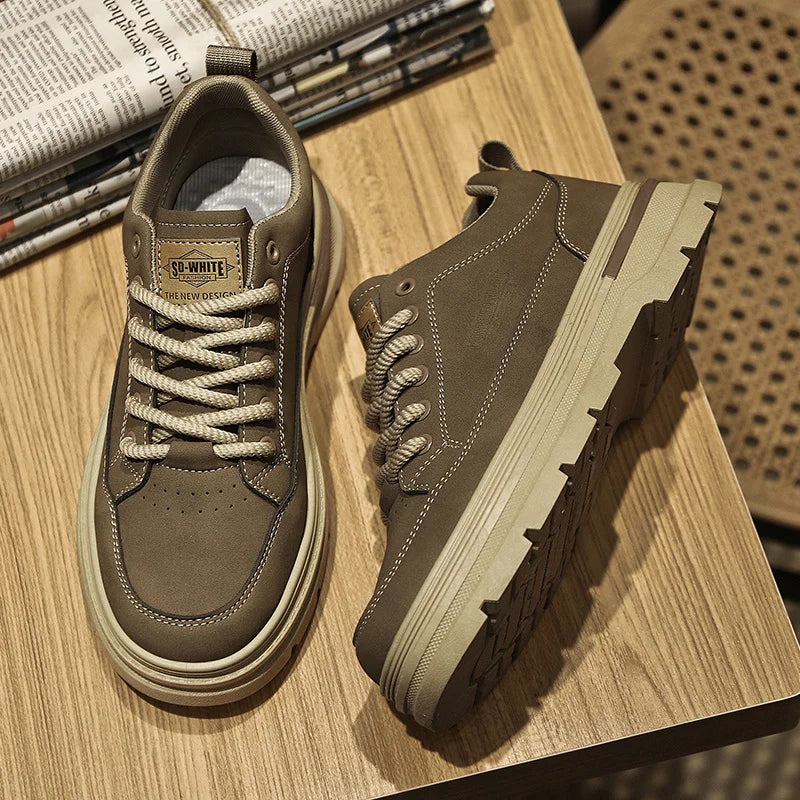 Men Leather Casual Shoes Outdoor Thick Sole Men Work Boots Comfortable Walking Sports Shoes for Men Designer Anti-Slip Men Shoes