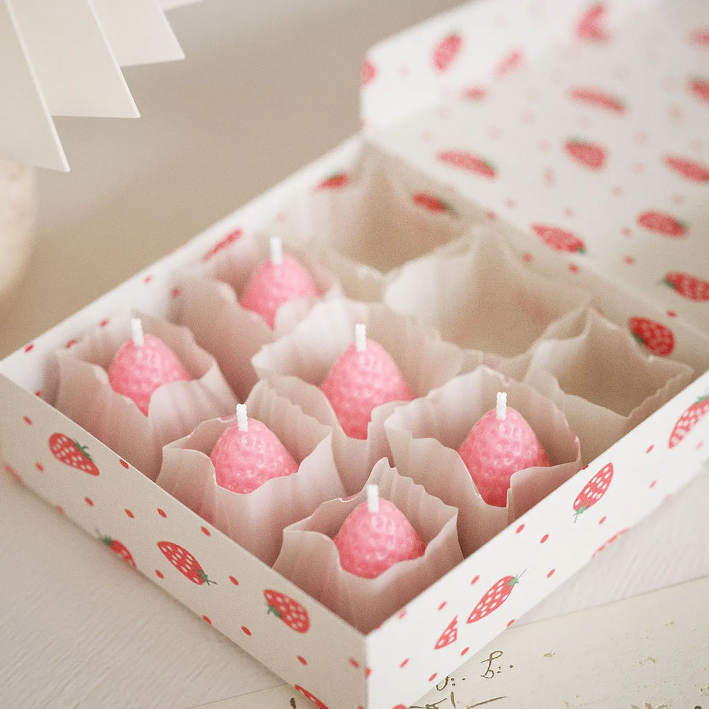3D Strawberry Aromatherapy Candle Silicone Mold DIY Handmade Romantic Scented for Valentine's Day Party Home Decor Birthday Gift