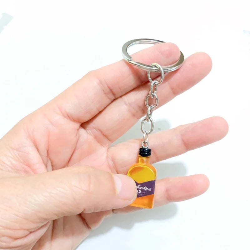 1PC Resin 3D Beer Bottle Pendant Keychain Bag Accessories Jewelry Keychains Llaveros Para Hombre