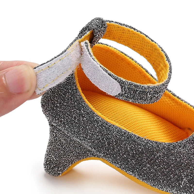 Spring and Autumn Girl Baby Anti slip Children's Shoes Girl Baby Beautiful Bow High Heels Girl Baby High Heels