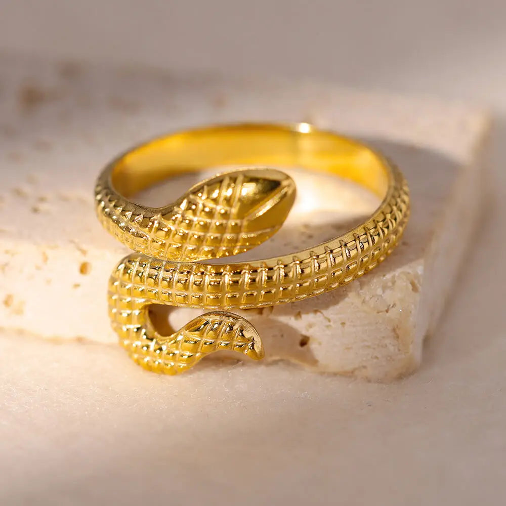 Snake Rings for Women Men Waterproof Stainless Steel Ring Gothic Gold Color Couple hombres Aesthetic Jewelry anillos mujer