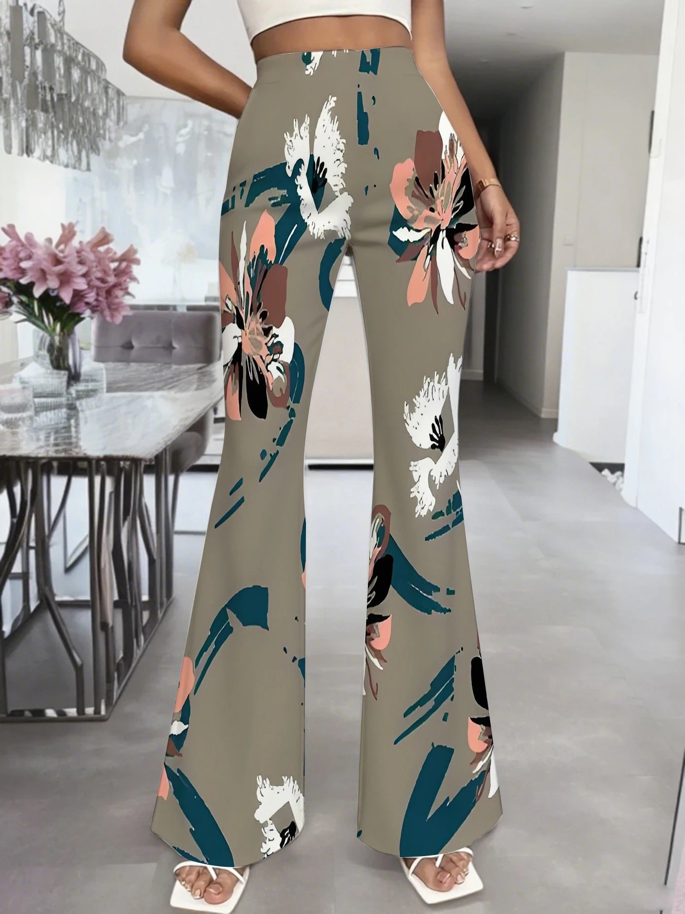 Flared Pants for Leg Shaping Commute Suitable Casual Trousers for Women Enhance Silhouette Comfortable Streetwear