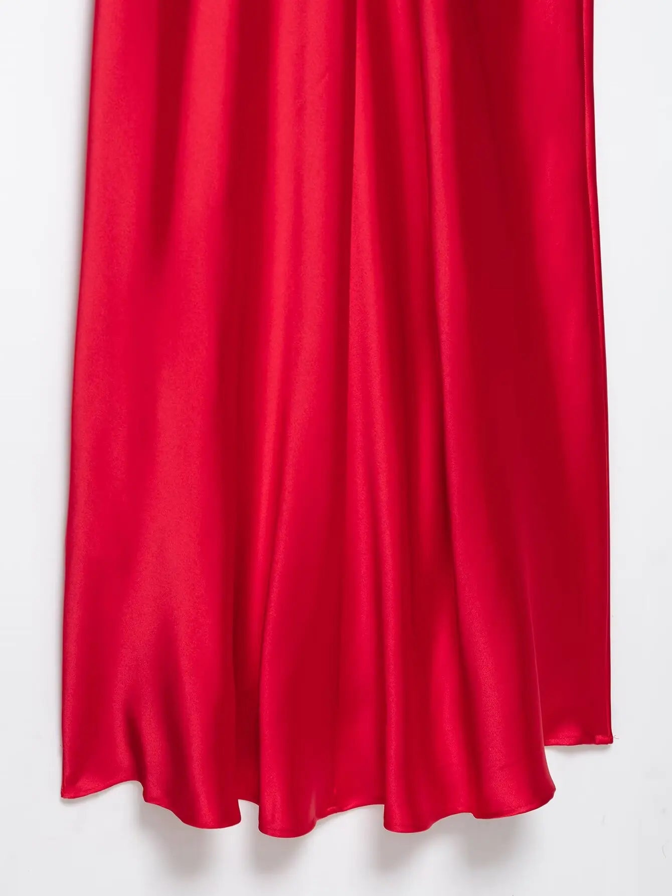 HH 2025 Women Red V-Neck Holiday Style Satin Texture Long Dress Sleeveless Summer Women's Back Zipper Fashion Sling Dresses