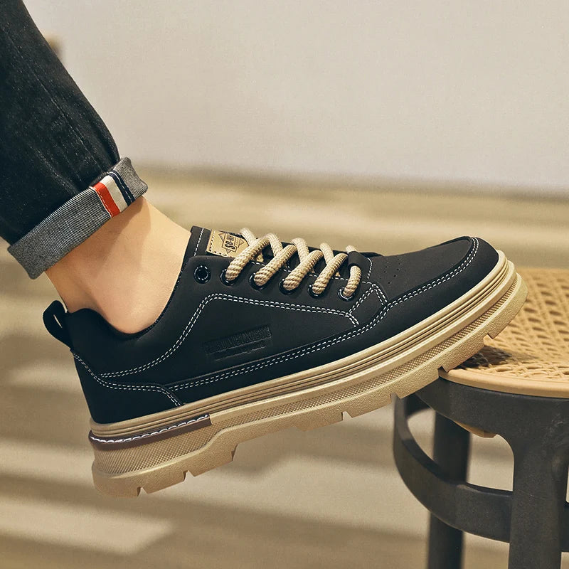 Men Leather Casual Shoes Outdoor Thick Sole Men Work Boots Comfortable Walking Sports Shoes for Men Designer Anti-Slip Men Shoes