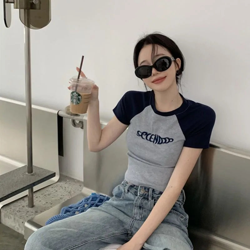 Y2K Women T Shirt Patchwork Letter Slim Fit Crop Tops Streetwear Casual Korean Fashion Short Sleeve Tshirts Bae Female Tees