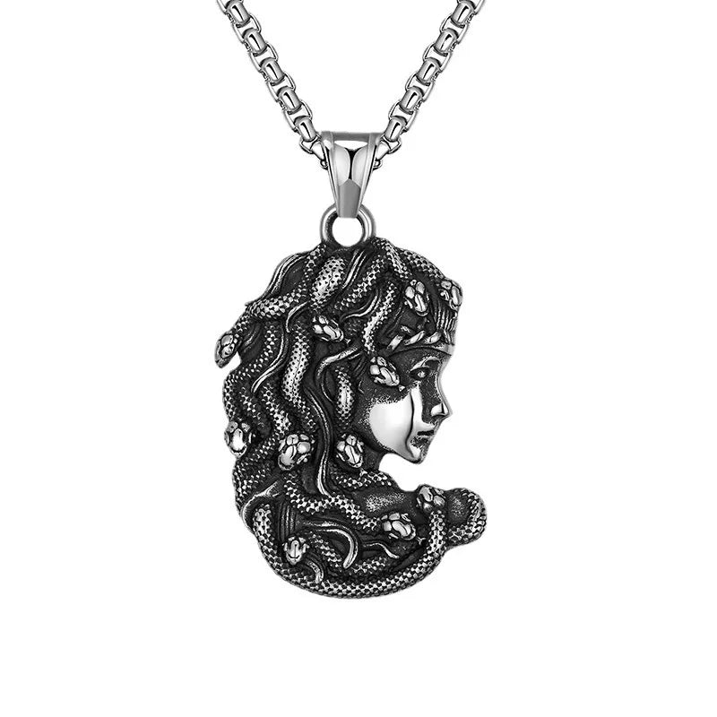 Collier Femme Medusa Pendant Gothic Ancient Greek Snake Necklace Para Hombre Femme Cadeau