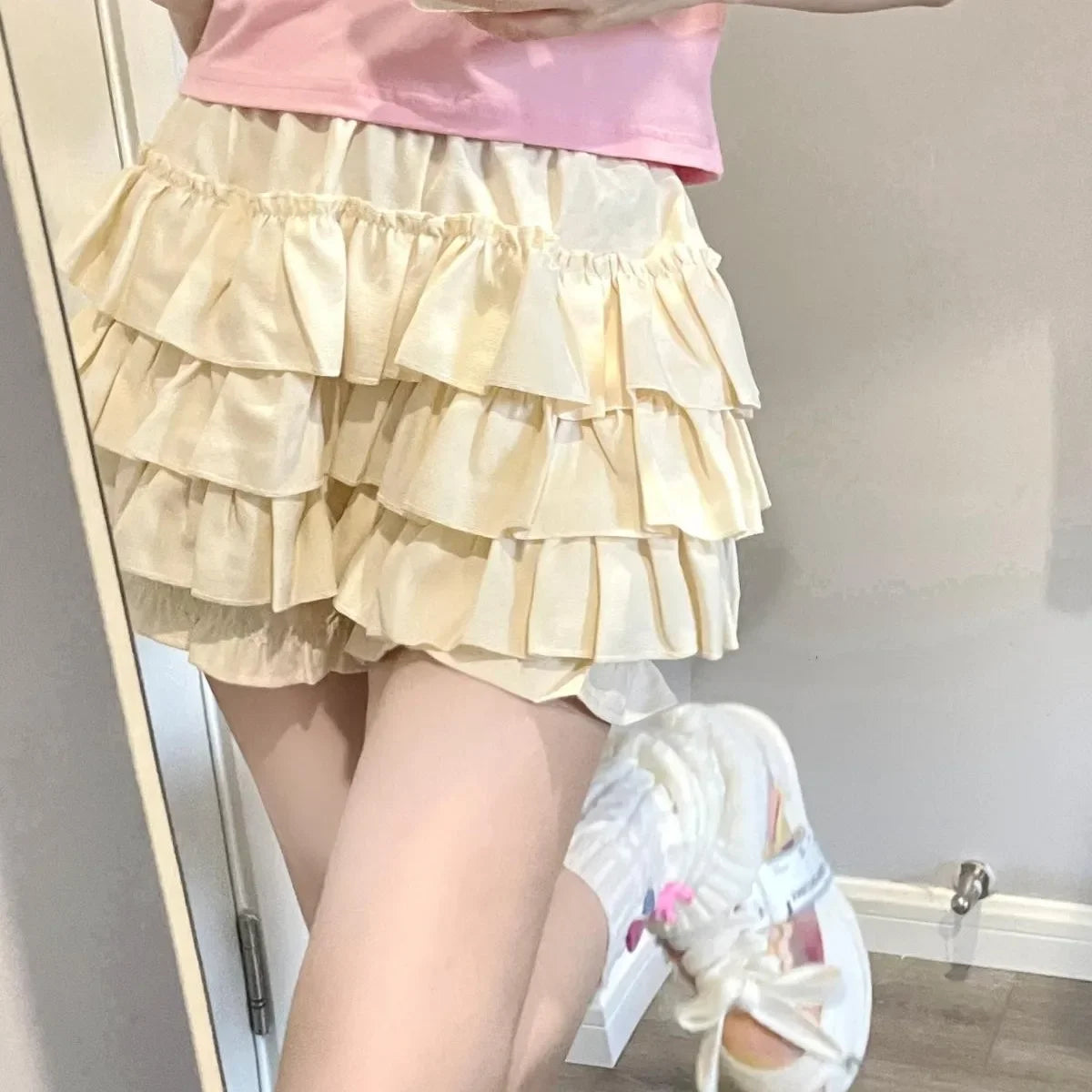 Puffy Cake Mini Skirts Women Ruched Ruffle High Waist Solid All-match Sweet Lovely Girls College Harajuku Trendy Streetwear Ins