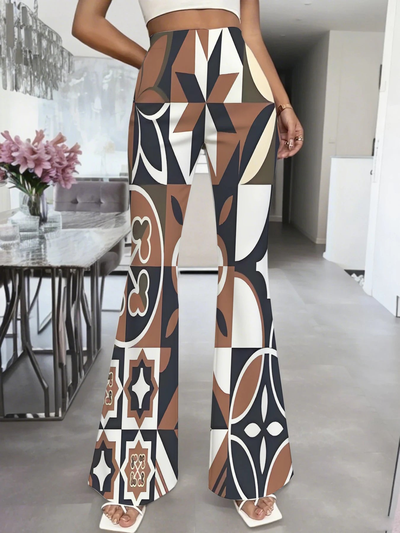 Flared Pants for Leg Shaping Commute Suitable Casual Trousers for Women Enhance Silhouette Comfortable Streetwear