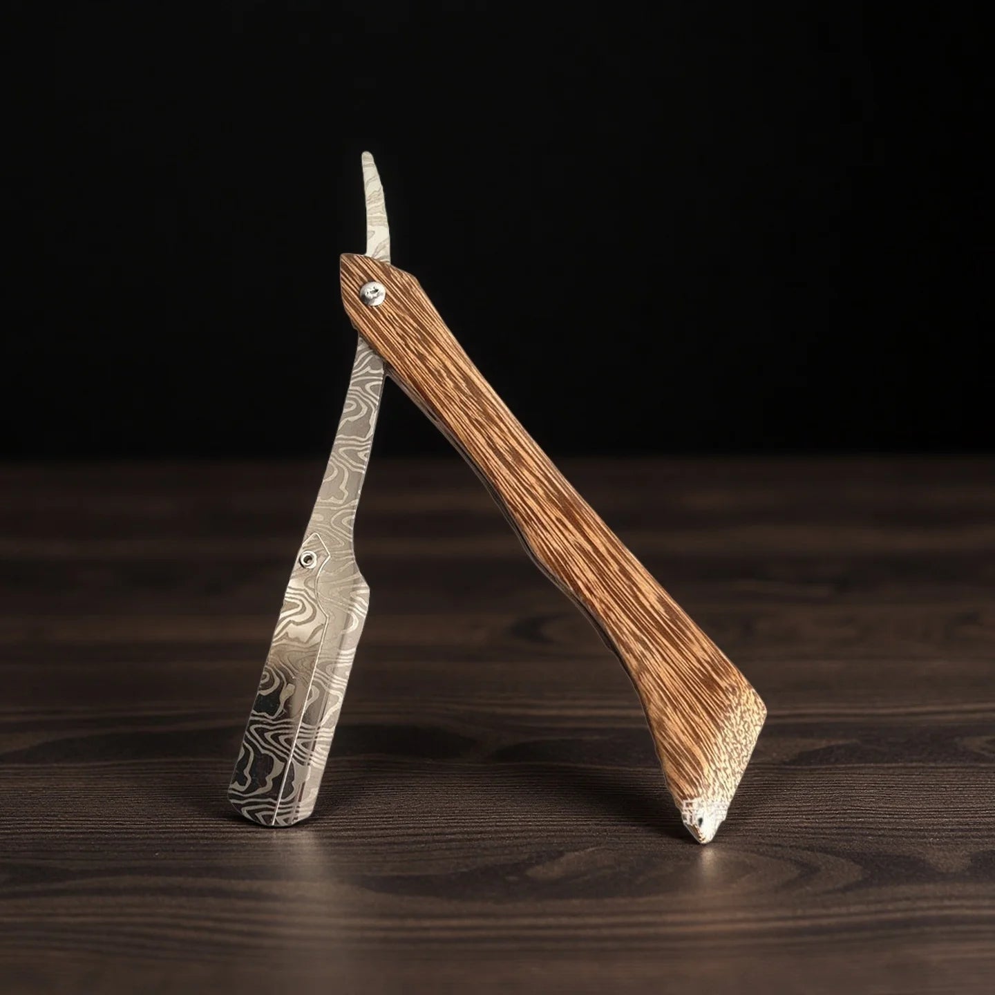 Men Professional  Barber Straight Edge Razor with 5 Blades Men's Manual Shaver Salon Quality Razor (Wooden)