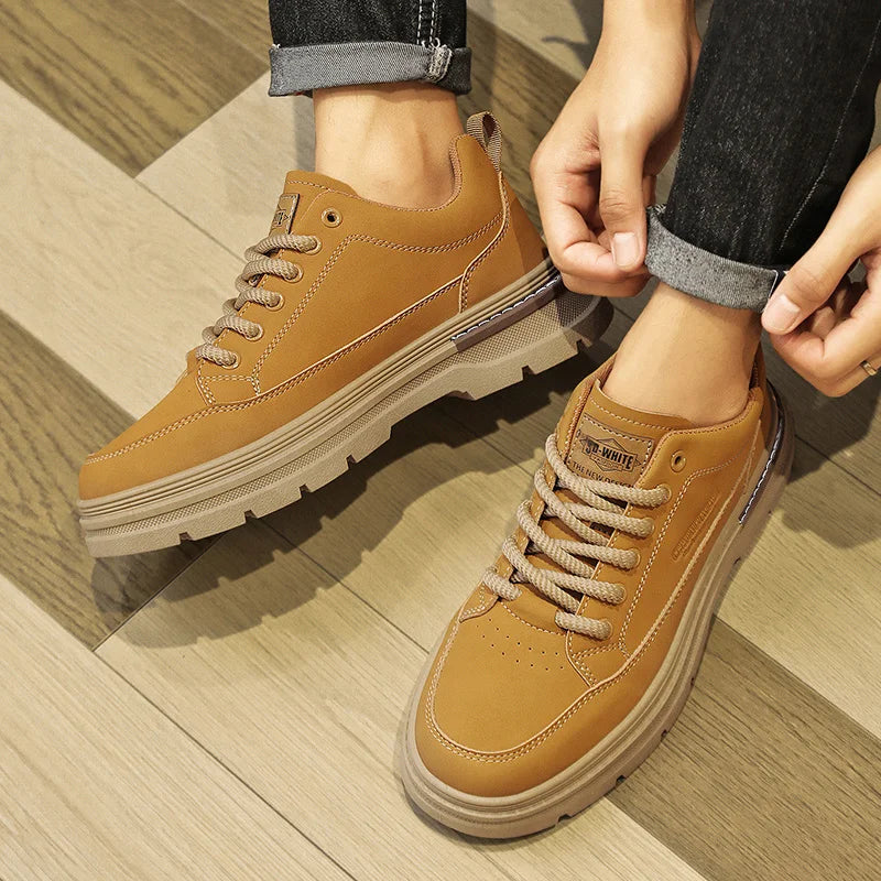 Men Leather Casual Shoes Outdoor Thick Sole Men Work Boots Comfortable Walking Sports Shoes for Men Designer Anti-Slip Men Shoes