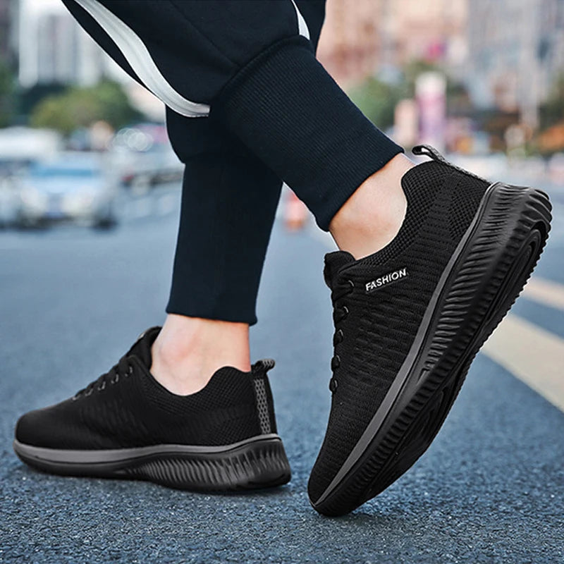 Men Sneakers Lightweight Men Casual Shoes Plus Size Men Sport Shoes Non-Slip Mesh Breathable Shoes Men Flats Walking Shoes