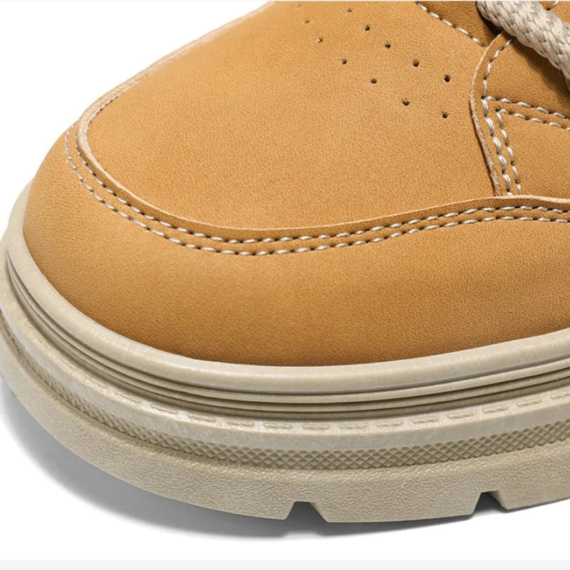 Men Leather Casual Shoes Outdoor Thick Sole Men Work Boots Comfortable Walking Sports Shoes for Men Designer Anti-Slip Men Shoes