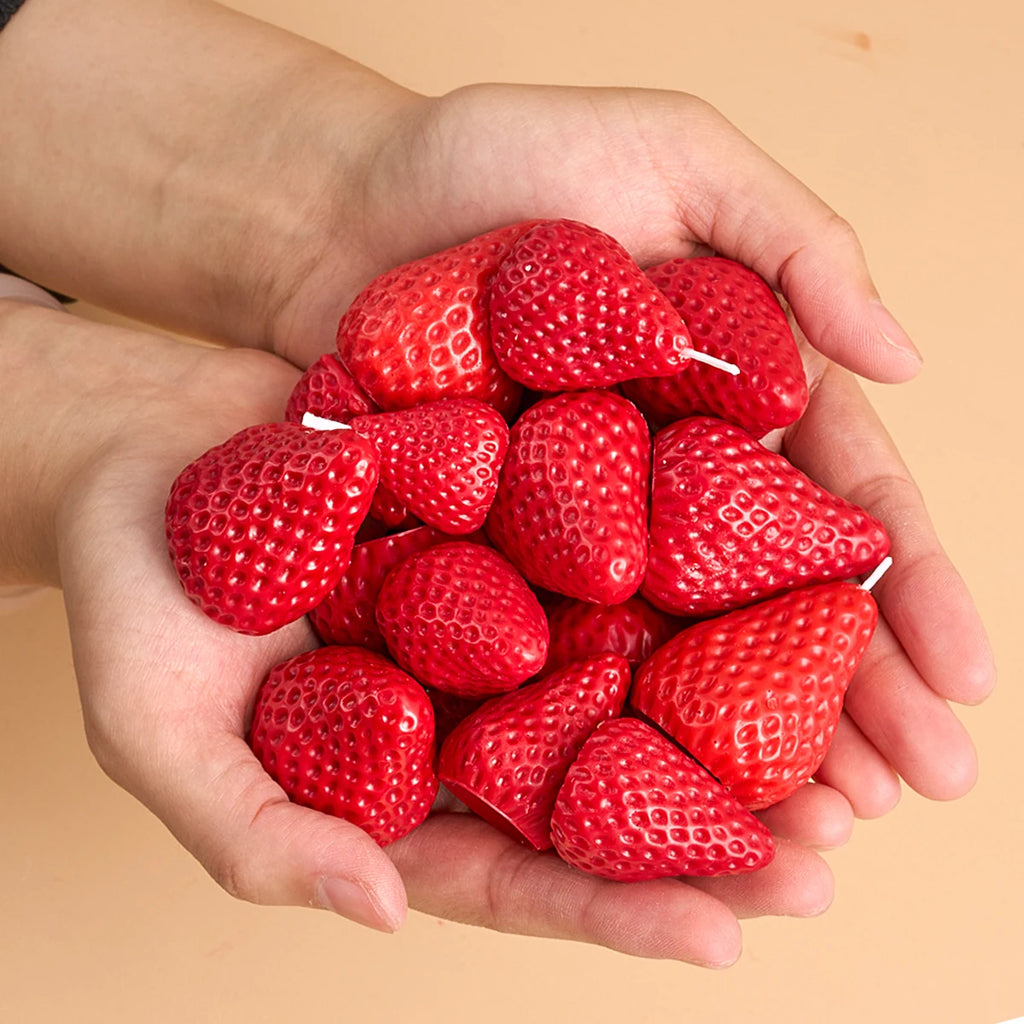 3D Strawberry Aromatherapy Candle Silicone Mold DIY Handmade Romantic Scented for Valentine's Day Party Home Decor Birthday Gift