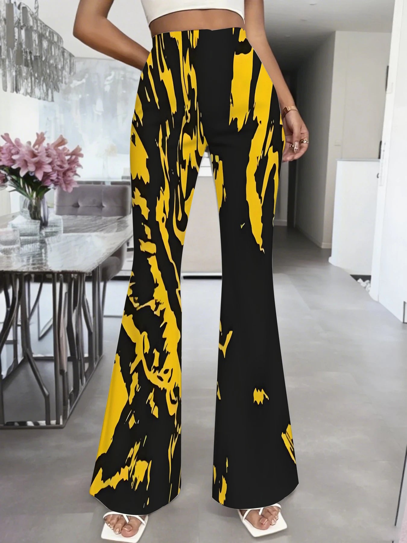 Flared Pants for Leg Shaping Commute Suitable Casual Trousers for Women Enhance Silhouette Comfortable Streetwear