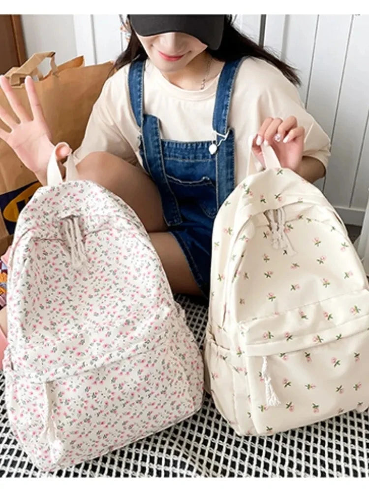 Nylon Backpack New Simple And Fresh Large Capacity Backpack For Junior High School Students Small Floral Backpack