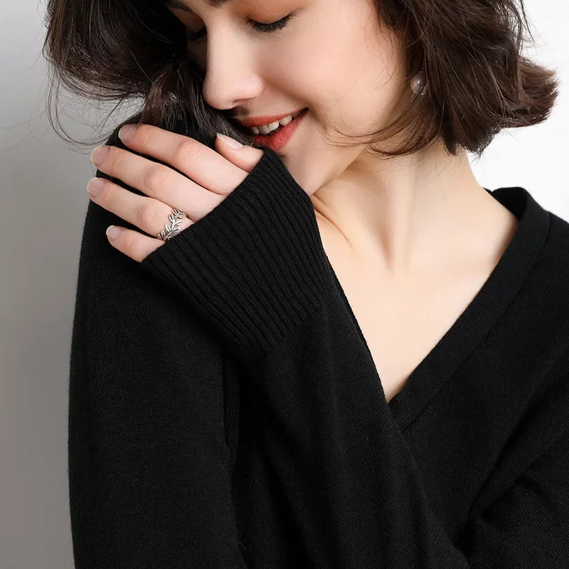 2025 Women Cardigans Long Sleeve Knitted Outerwear Solid Thin Spring Autumn Sweaters V-neck Knitwears Korean Fashion Cardigans