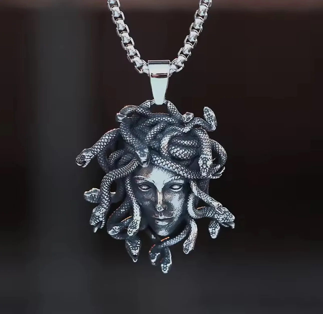 Collier Femme Medusa Pendant Gothic Ancient Greek Snake Necklace Para Hombre Femme Cadeau