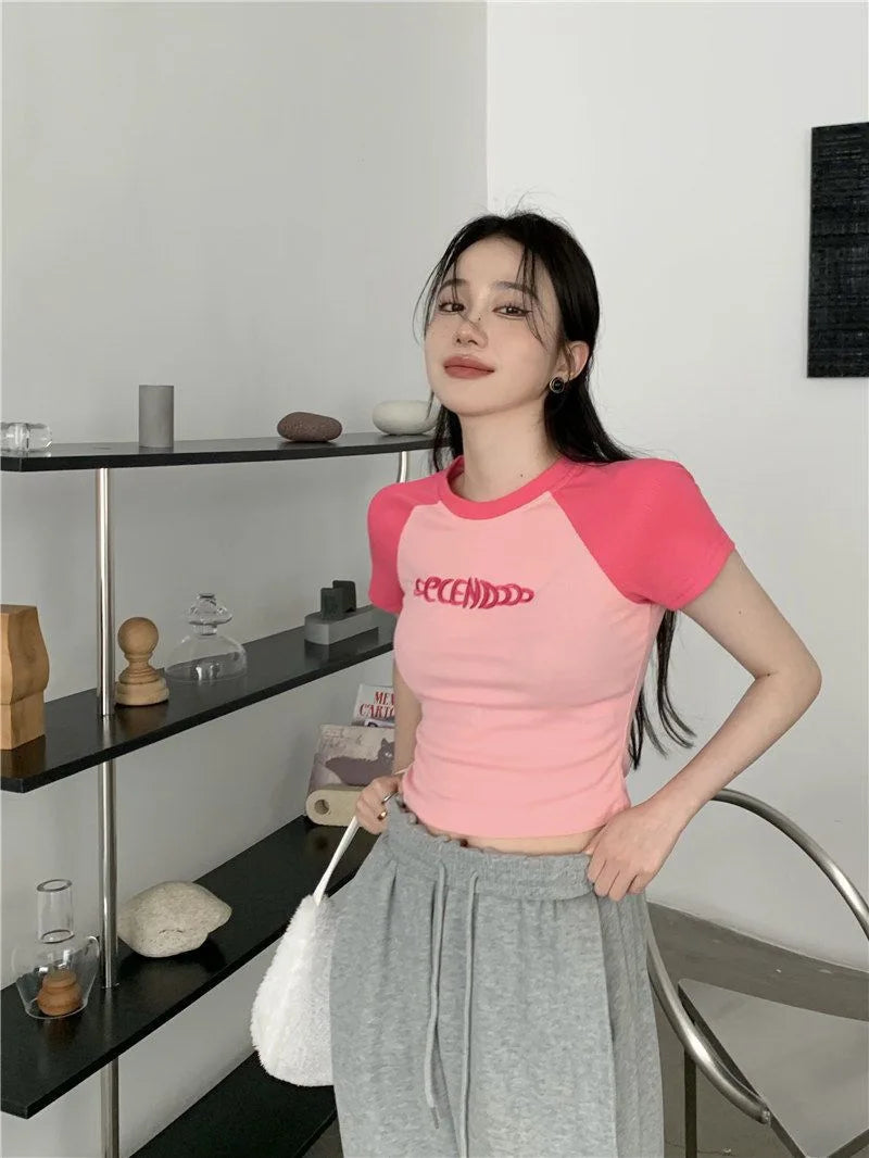 Y2K Women T Shirt Patchwork Letter Slim Fit Crop Tops Streetwear Casual Korean Fashion Short Sleeve Tshirts Bae Female Tees