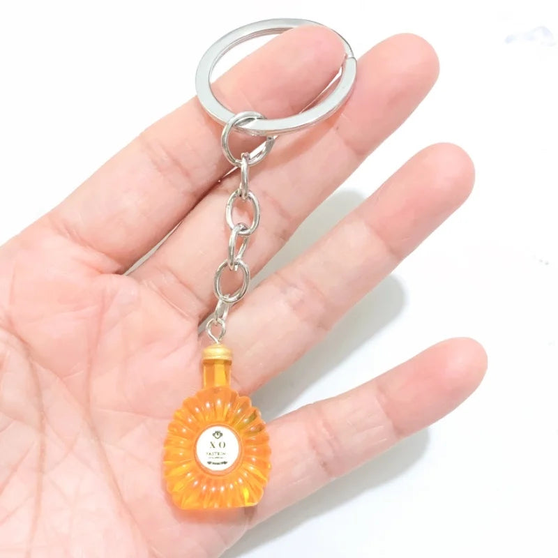 1PC Resin 3D Beer Bottle Pendant Keychain Bag Accessories Jewelry Keychains Llaveros Para Hombre